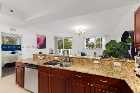 1200 NE 105th St 27, Miami Shores FL - photo 9 of 33