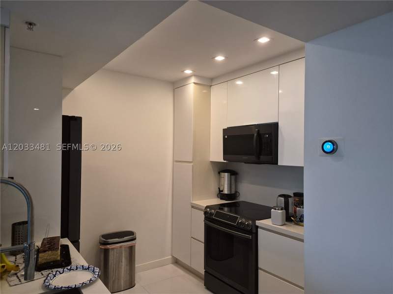 3 bedroom Condominium at 18800 NE 29th Ave 718, Venture At Aventura East, Aventura — photo 3