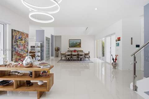 7472 NW 100th Ave, Doral FL - photo 10 of 70