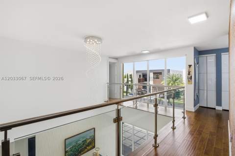 7472 NW 100th Ave, Doral FL - photo 23 of 70