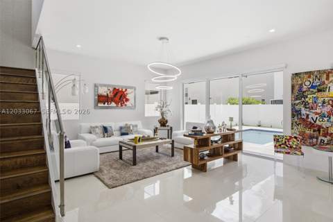 7472 NW 100th Ave, Doral FL - photo 7 of 70