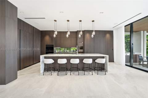 1050 Stillwater Dr, Miami Beach FL - photo 11 of 64