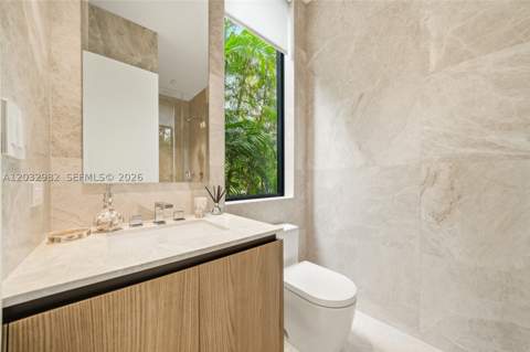 1050 Stillwater Dr, Miami Beach FL - photo 20 of 64