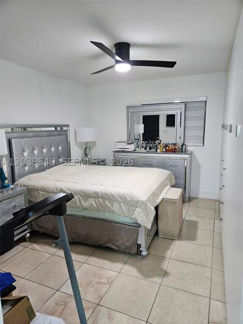 2348 W 56th St 19, Hialeah FL - photo 7 of 10
