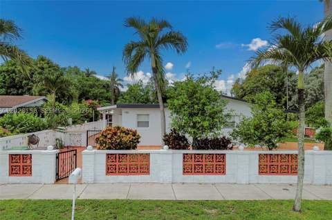 790 W 73rd Pl, Hialeah FL - photo 13 of 44