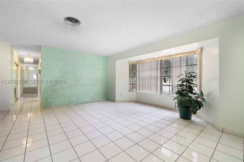 790 W 73rd Pl, Hialeah FL - photo 17 of 44