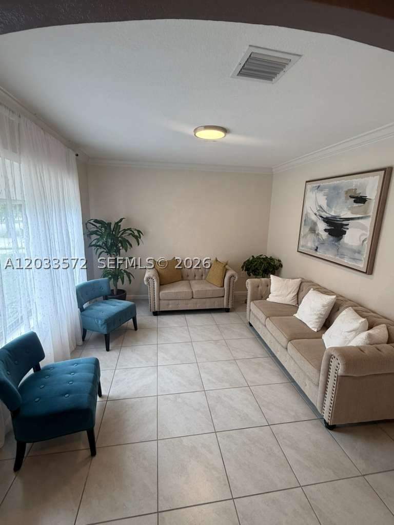 5 bedroom SingleFamilyResidence at 24851 SW 121st Pl, Bay Gardens, Homestead — photo 5