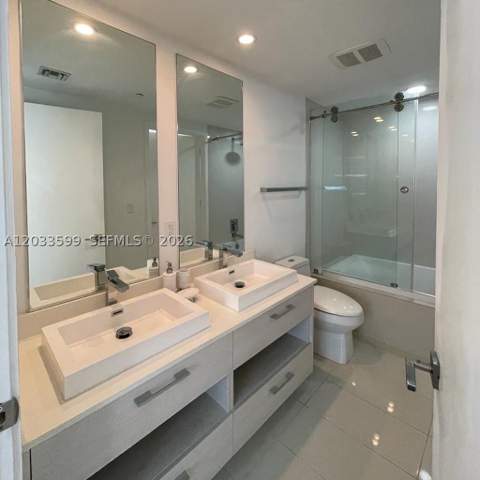 45 SW 9th St 1407, Miami FL - photo 11 of 20
