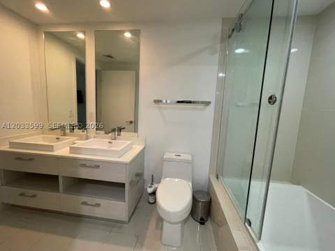 45 SW 9th St 1407, Miami FL - photo 12 of 20