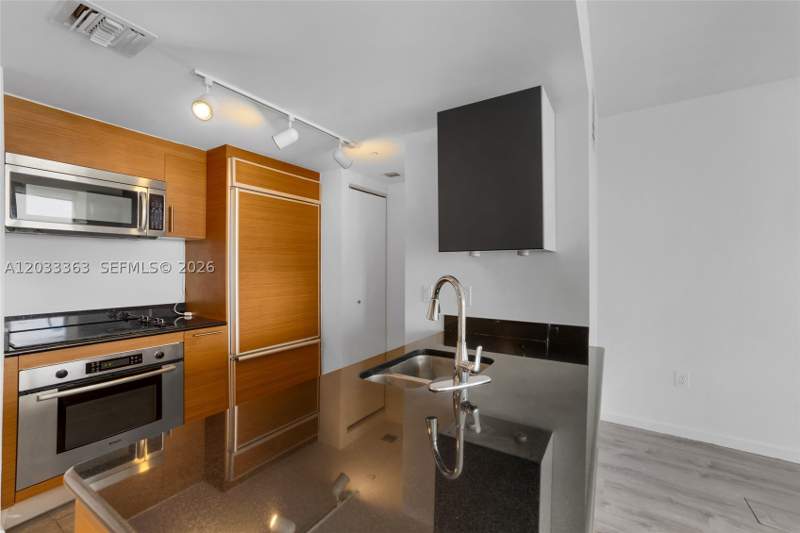 1 bedroom Condominium at 50 Biscayne Blvd 4307, 50 Biscayne Condo, Miami — photo 3