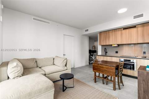 121 NE 5th St 2401, Miami FL - photo 13 of 34