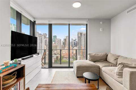 121 NE 5th St 2401, Miami FL - photo 14 of 34