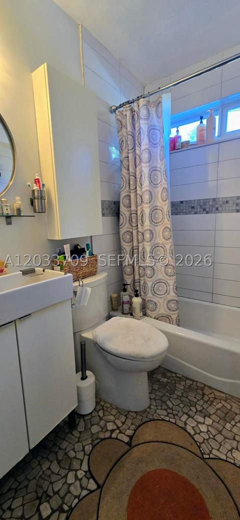 1135 NE 133 rd St, North Miami FL - photo 18 of 28