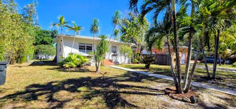 1135 NE 133 rd St, North Miami FL - photo 23 of 28