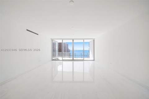 300 Biscayne Blvd Way 1904C, Miami FL - photo 16 of 48