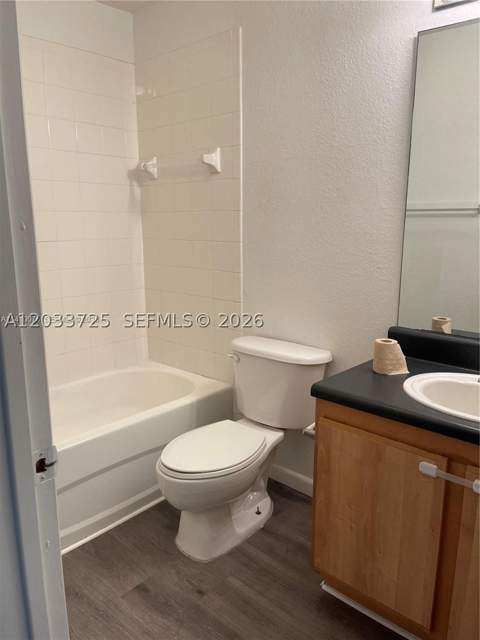 2066 NE 167th St 3-108, North Miami Beach FL - photo 15 of 22