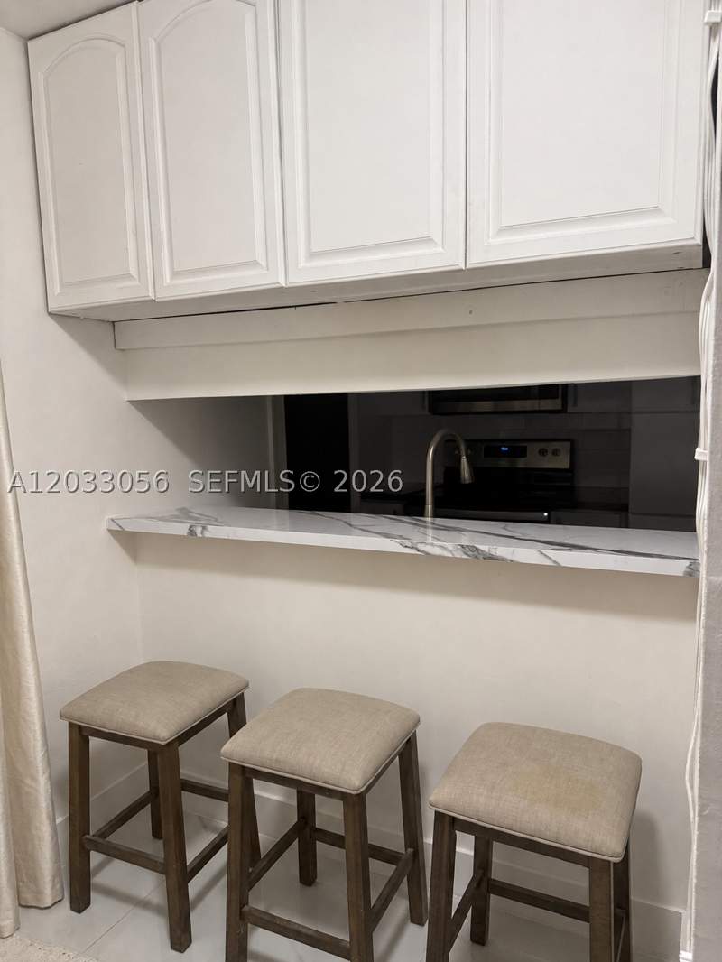 2 bedroom Condominium at 10774 N Kendall Dr G1, Spanish Trace Condo, Miami — photo 2