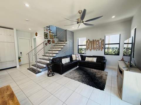8288 NW 44th Terrace, Doral FL - photo 21 of 68