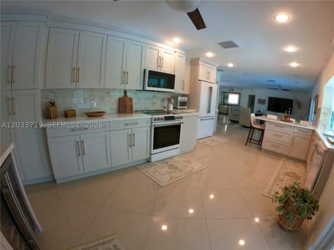 14500 SW 84th Ave, Palmetto Bay FL - photo 6 of 26