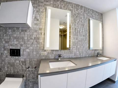 88 SW 7th St 2206, Miami FL - photo 22 of 42