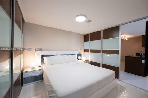 485 Brickell Ave 3109, Miami FL - photo 17 of 21