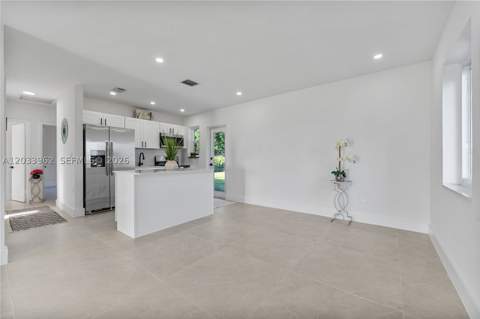 1044 NE 4th Ave, Homestead FL - photo 13 of 30