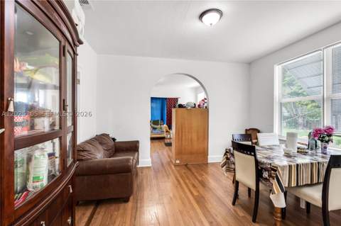 137 NW 20th St, Homestead FL - photo 7 of 35
