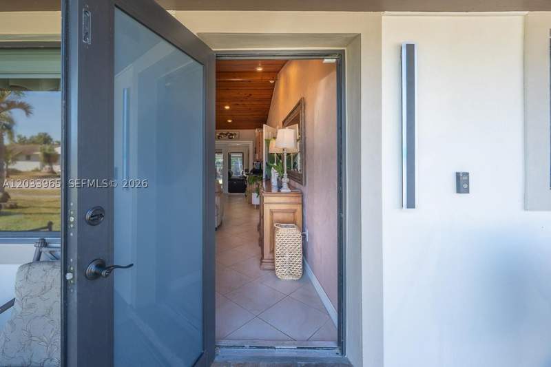 4 bedroom SingleFamilyResidence at 1760 NW 12th Ave, Homriv Subdivision, Homestead — photo 4