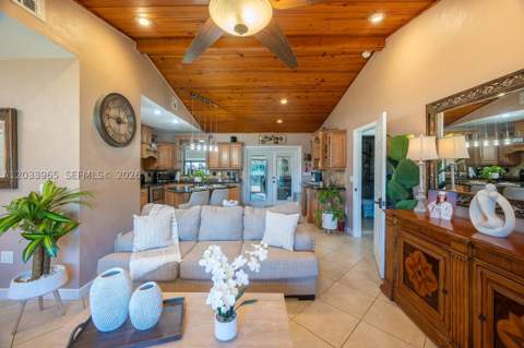 1760 NW 12th Ave, Homestead FL - photo 7 of 53