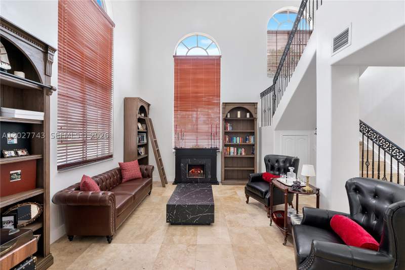 4 bedroom SingleFamilyResidence at 16732 NW 89th Pl, Genesis Oak Gardens, Miami Lakes — photo 3