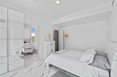 300 S Biscayne Blvd T-1411, Miami FL - photo 14 of 25