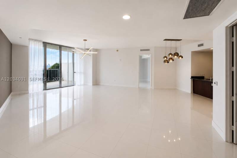 2 bedroom Condominium at 15901 Collins Ave 403, Tdr Tower II Condo, Sunny Isles Beach — photo 2