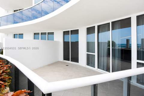 15901 Collins Ave 403, Sunny Isles Beach FL - photo 22 of 31