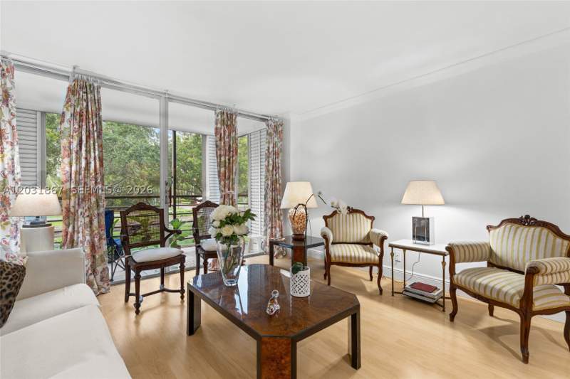 1 bedroom Condominium at 20400 Country Club Dr 203, Biscaya Condo 4, Aventura — photo 3