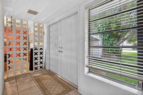 13830 SW 79th Ct, Palmetto Bay FL - photo 9 of 70