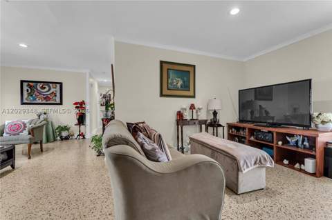 884 W 72nd Pl, Hialeah FL - photo 24 of 53