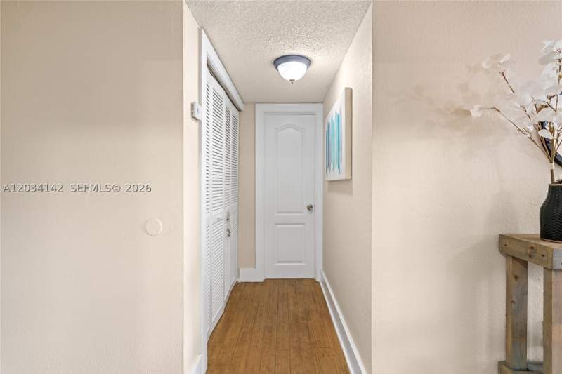 1 bedroom Condominium at 13120 SW 92nd Ave B-313, Village At The Falls, Miami — photo 2