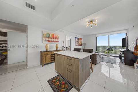 5252 NW 85th Ave 1410, Doral FL - photo 10 of 45