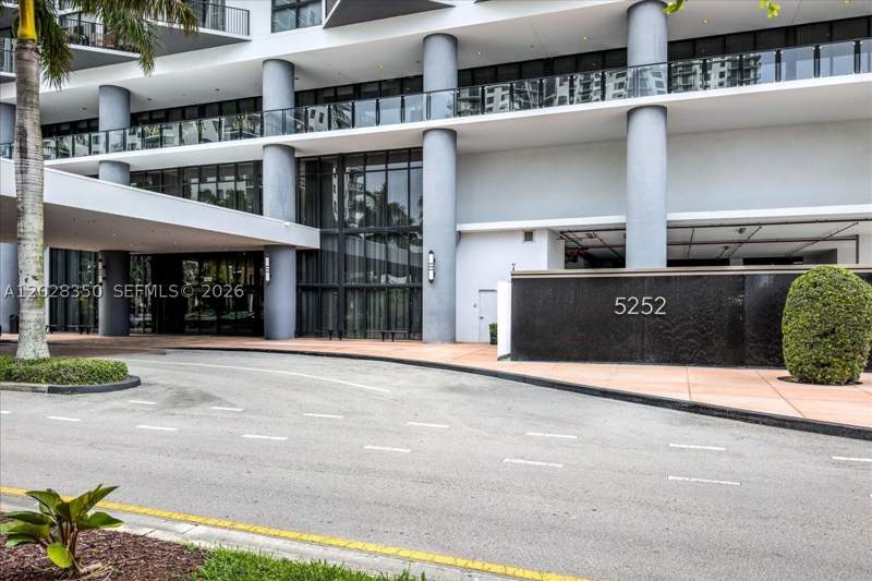 2 bedroom Condominium at 5252 NW 85th Ave 1410, 5252 PASEO CONDO, Doral — photo 3