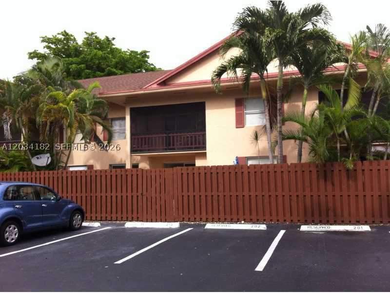 2 bedroom Condominium at 11261 SW 88 St 205H, Pine Grove Condo, Miami — photo 2