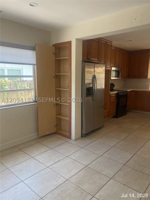 18715 NE 18th Ave, Miami FL - photo 15 of 51