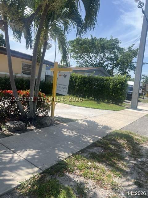 18715 NE 18th Ave, Miami FL - photo 8 of 51