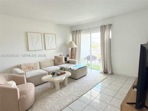 400 Kings Point Dr 928, Sunny Isles Beach FL - photo 11 of 46