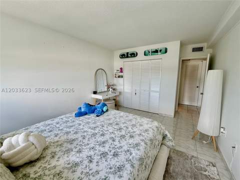 400 Kings Point Dr 928, Sunny Isles Beach FL - photo 14 of 46