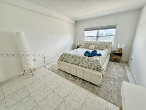 400 Kings Point Dr 928, Sunny Isles Beach FL - photo 17 of 46