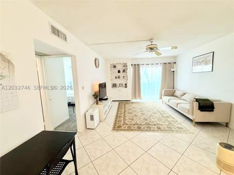 400 Kings Point Dr 309, Sunny Isles Beach FL - photo 13 of 34