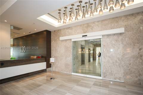 100 Bayview Dr 527, Sunny Isles Beach FL - photo 14 of 98