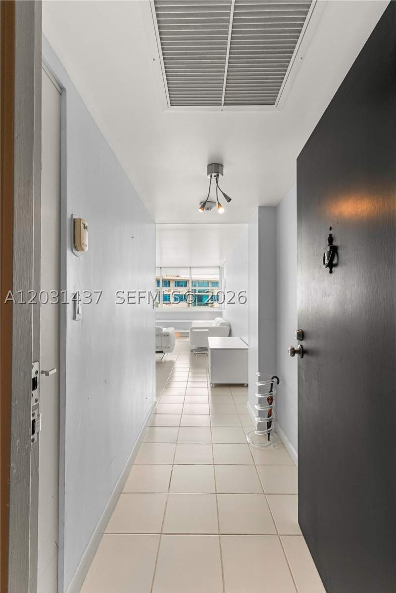 2 bedroom Condominium at 1420 Brickell Bay Dr 1405C, Bayshore Place Condo, Miami — photo 2