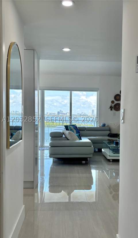 11111 NE Biscayne Blvd 16A, Miami FL - photo 6 of 56