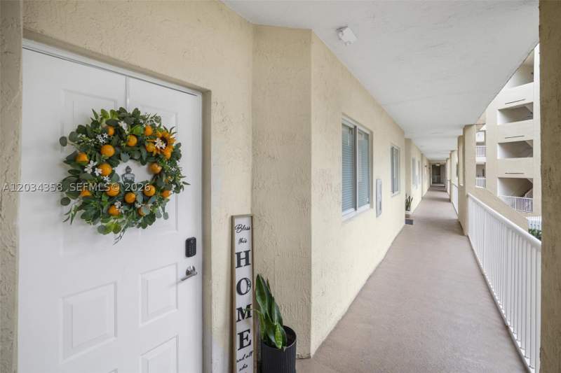 3 bedroom Condominium at 10720 NW 66th St 202, Captiva Condo D, Doral — photo 5